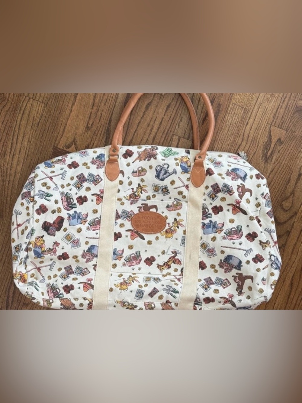 Winnie the Pooh Zippered Duffle Bag